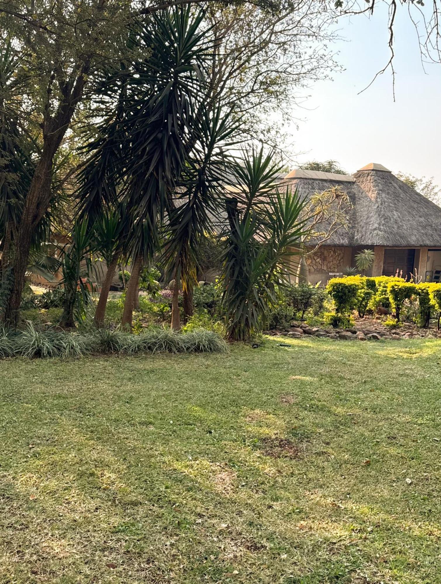 Paradise Creek Lodge Malalane Exterior foto